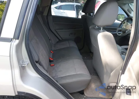 2008 Jeep Grand Cherokee Laredo z USA, uszkodzony, nr VIN 1J8GR48K48C169345